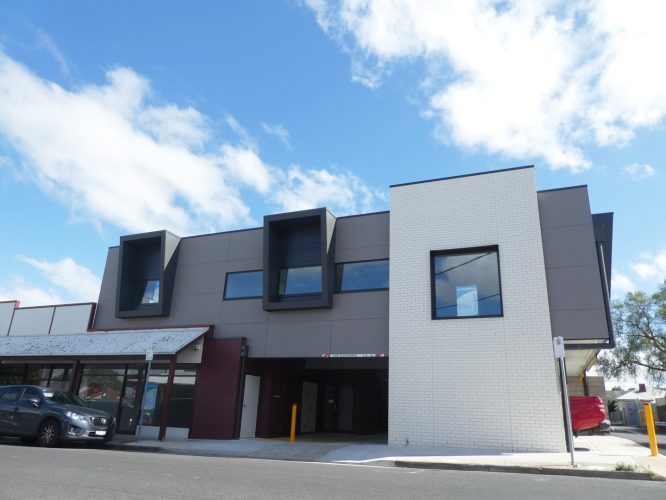 344 Pakington St - 1